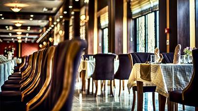 رستوران هتل بین الحرمین شیراز رستوران هتل بین الحرمین شیراز